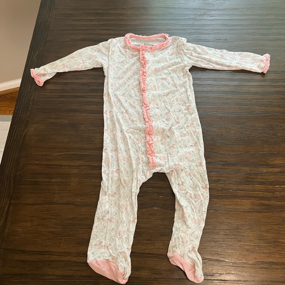 Magnetic Me lil girl pj’s